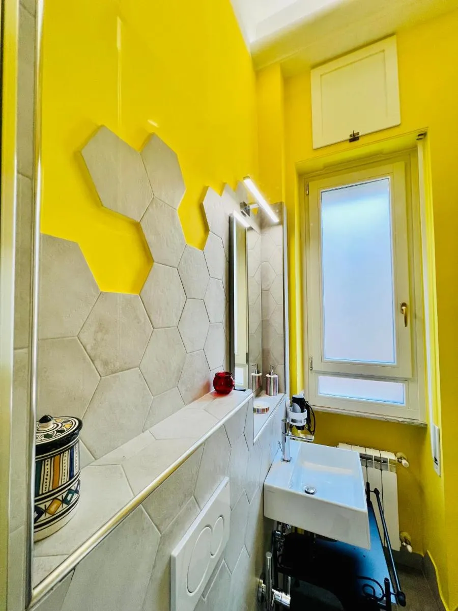 Image 6 of Antonioni’s Apartment Trastevere