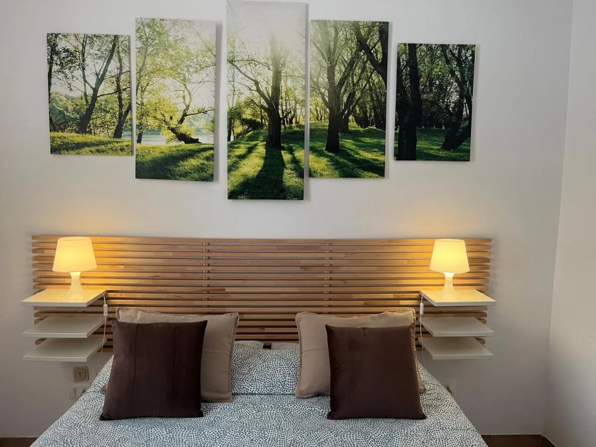 Image 1 of Appia Suite