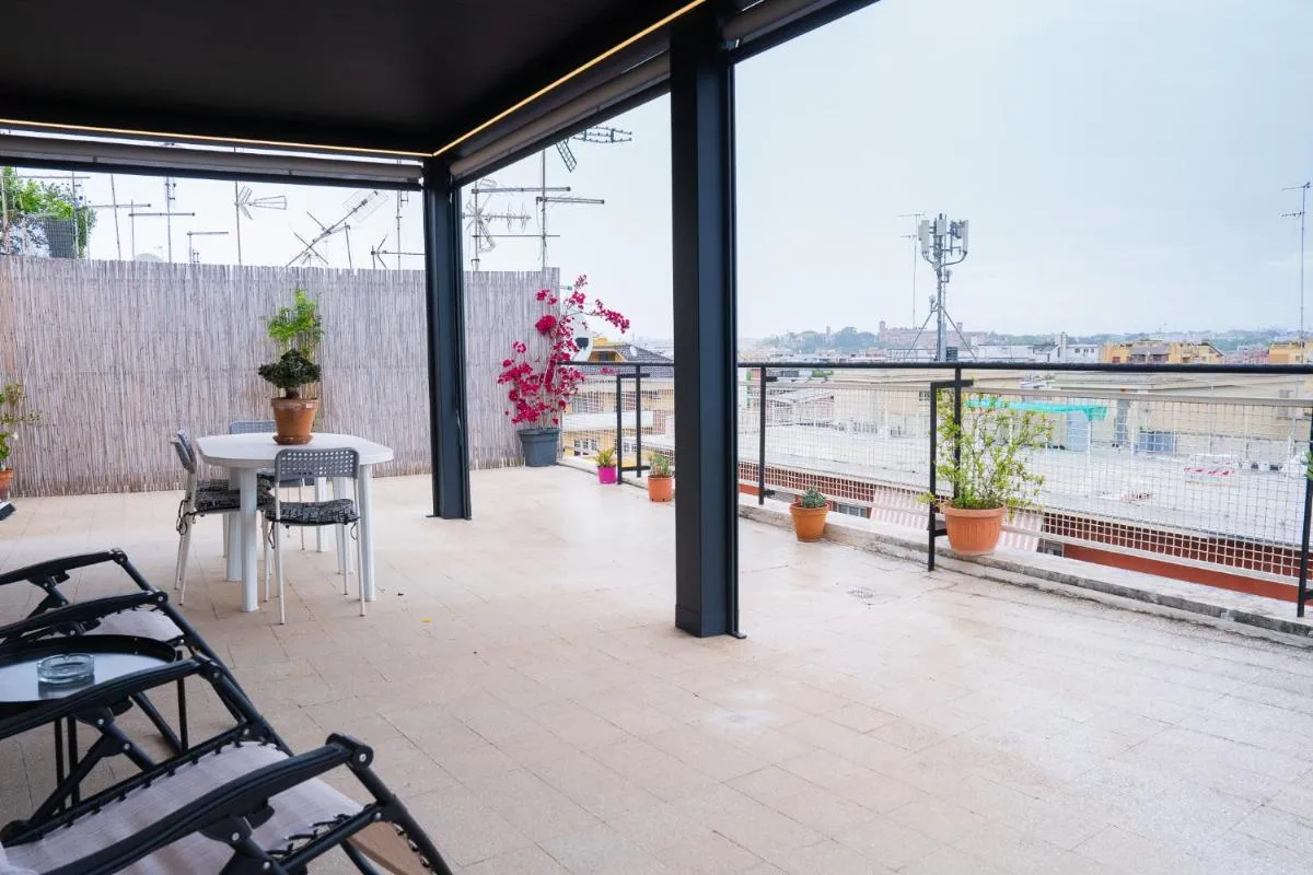 Image 5 of Attico Esclusivo Trastevere with Rooftop Terrace