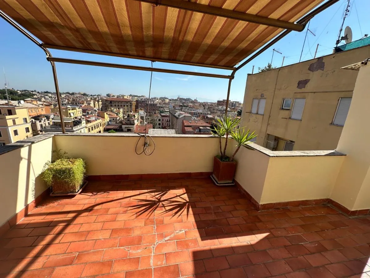 Image 5 of Attico al Settimo Piano