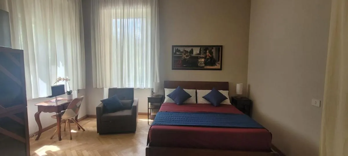 Image 2 of Aventino Flat