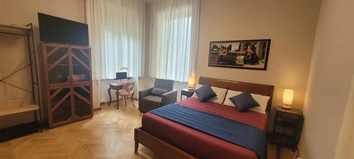 Image 1 of Aventino Flat