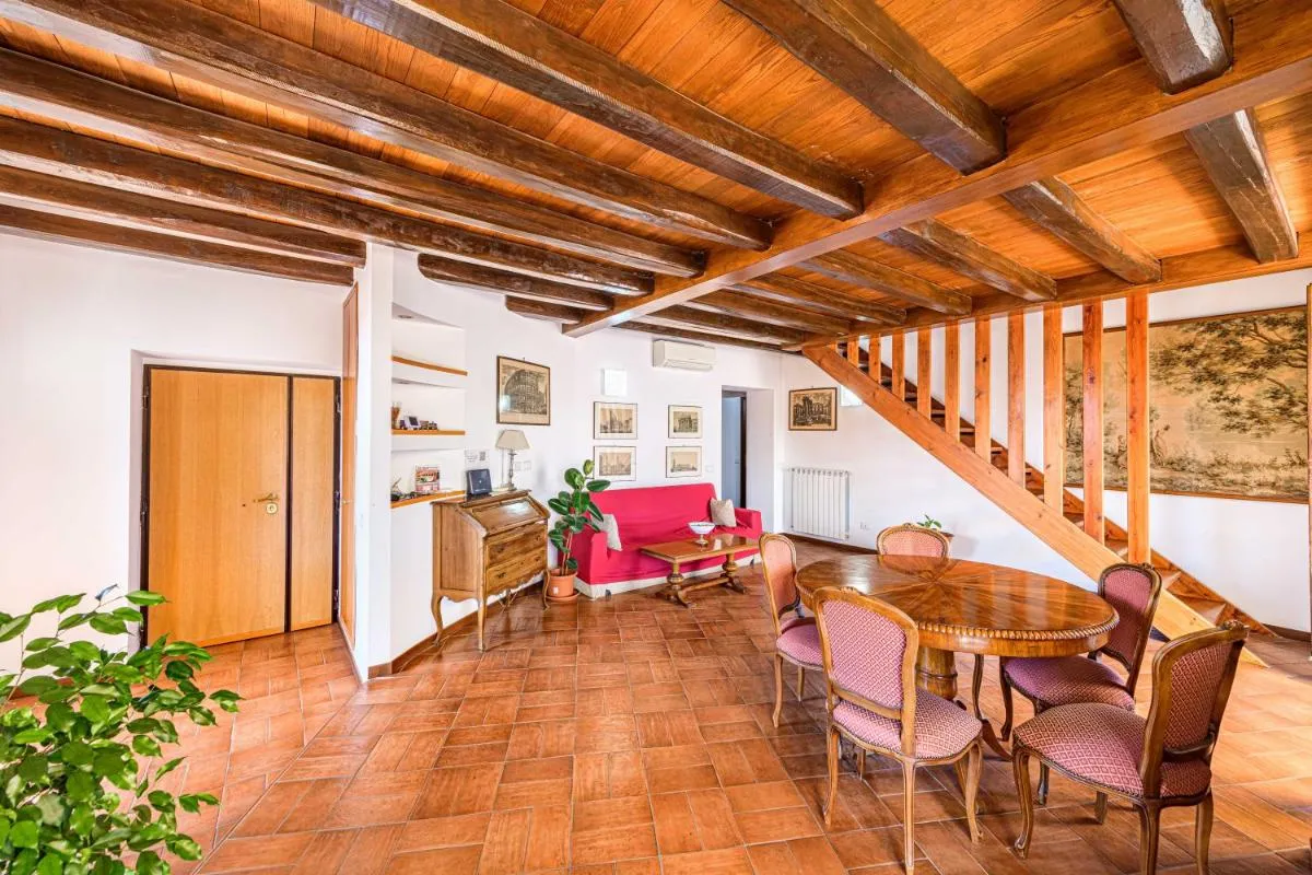 Image 3 of BB Il Re Alla Reginella Guest House