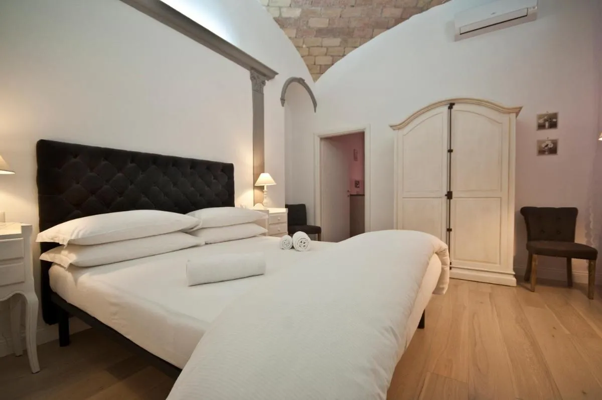 Image 6 of B&B La finestra sul Colosseo