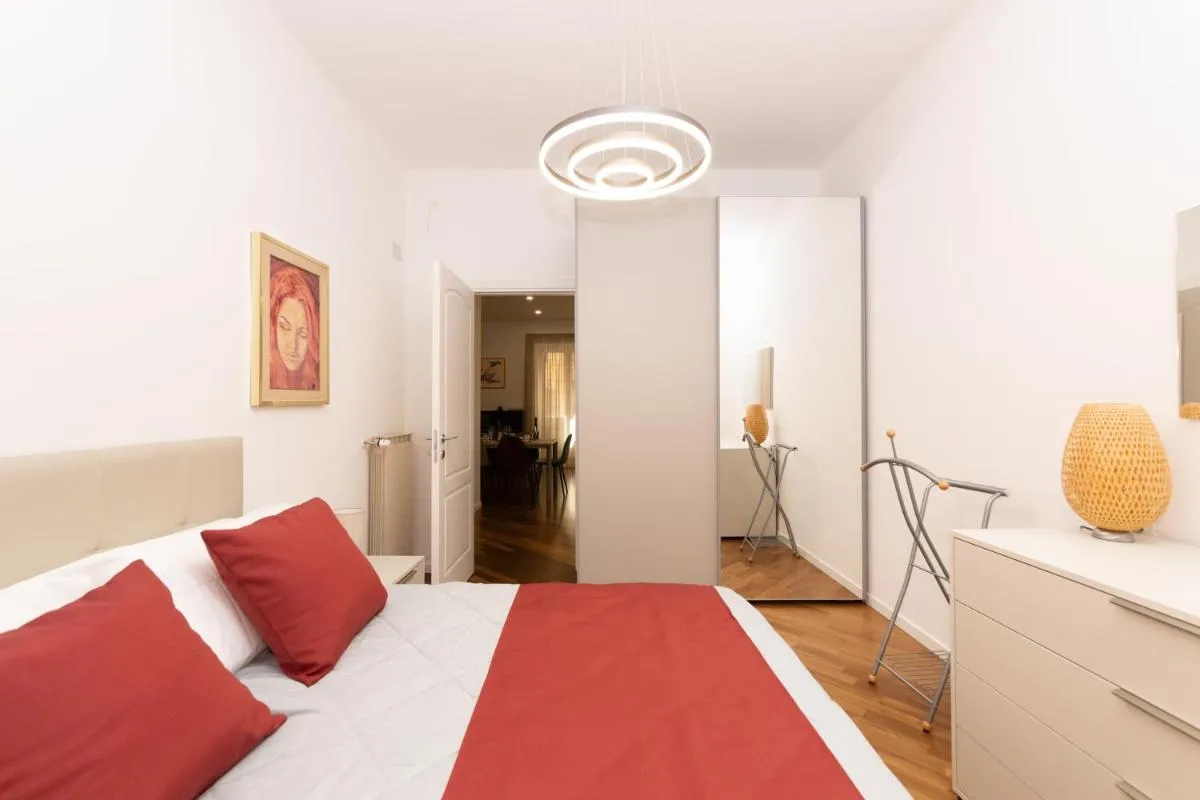 Image 1 of Barca House