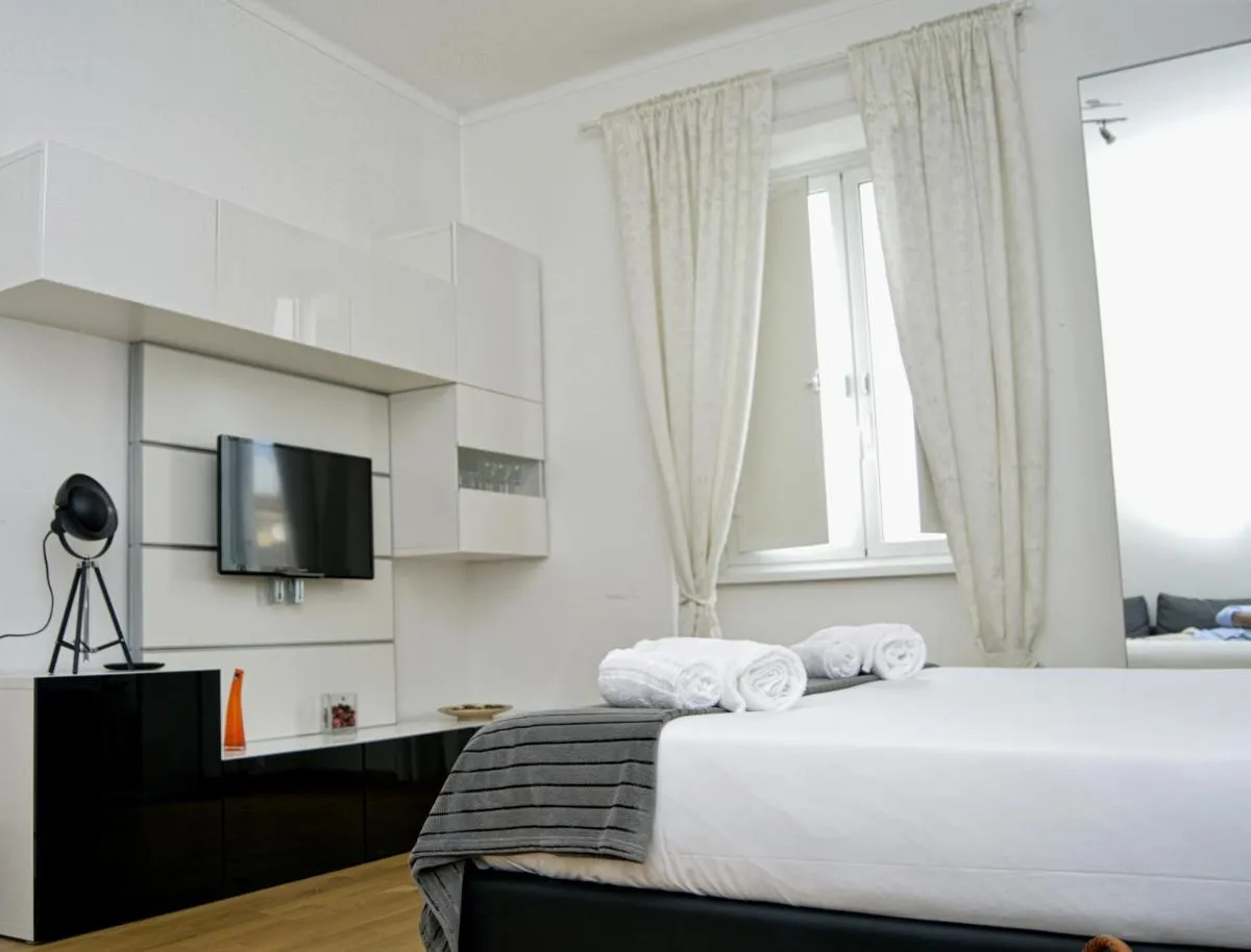 Image 1 of Blue Star luxury apartment San Giovanni – Colosseo
