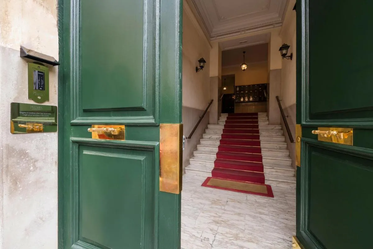 Image 2 of Boutique Hotel Piedra Rome City Centre