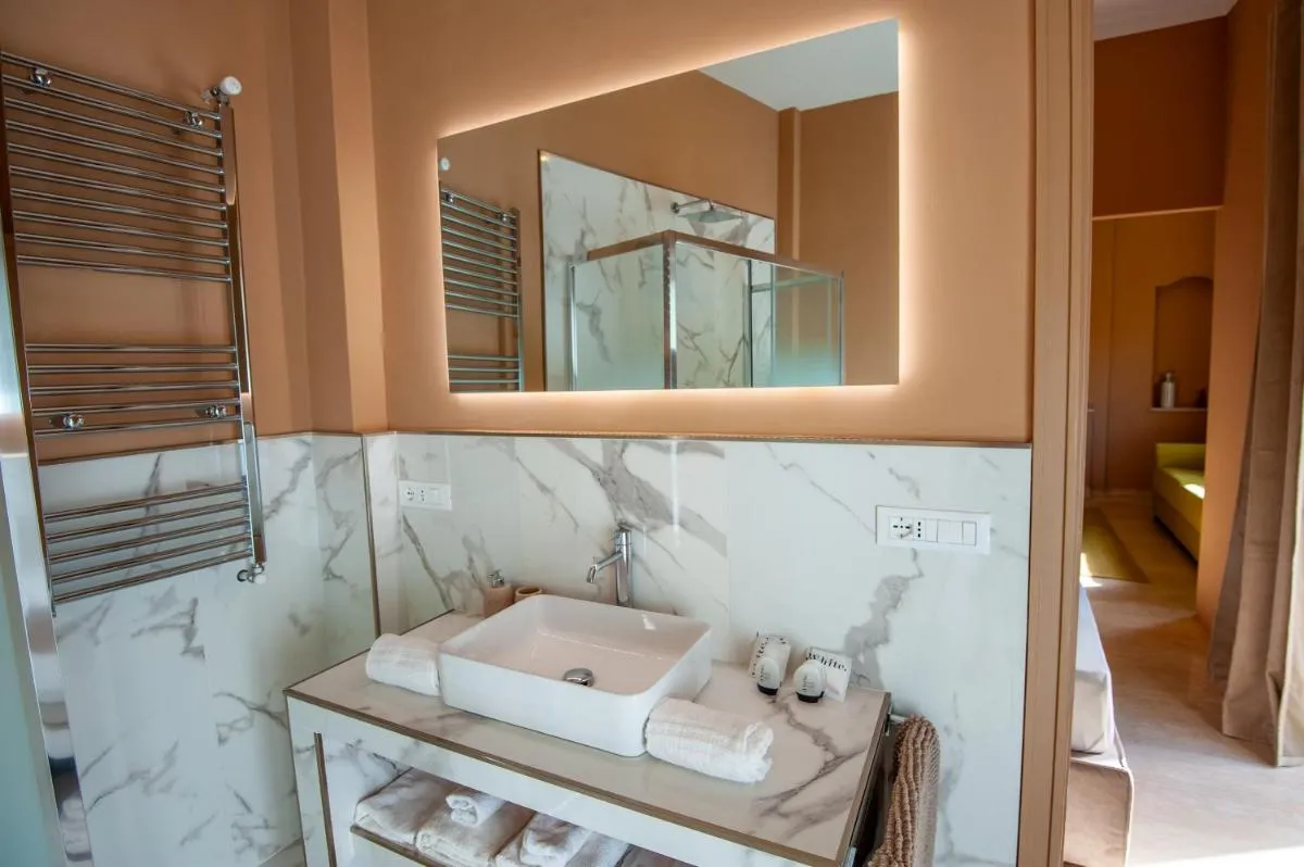 Image 2 of Boutique Suites Valadier