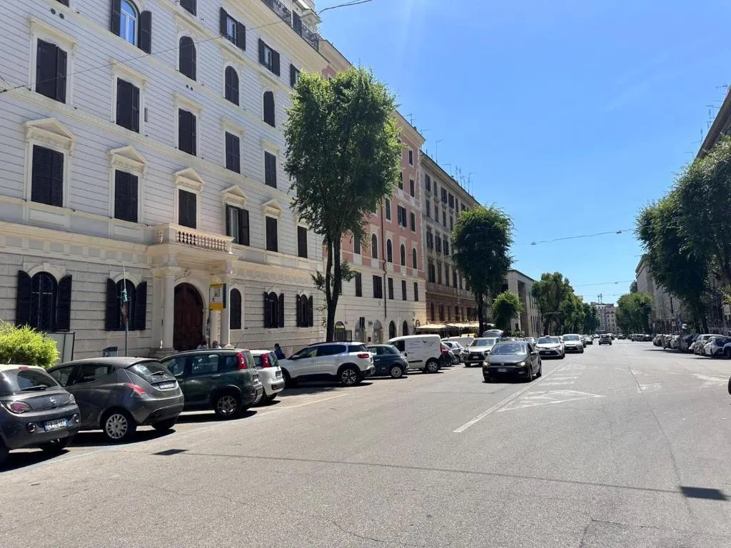 Image of COLOSSEO MANZONI TERMINi 101