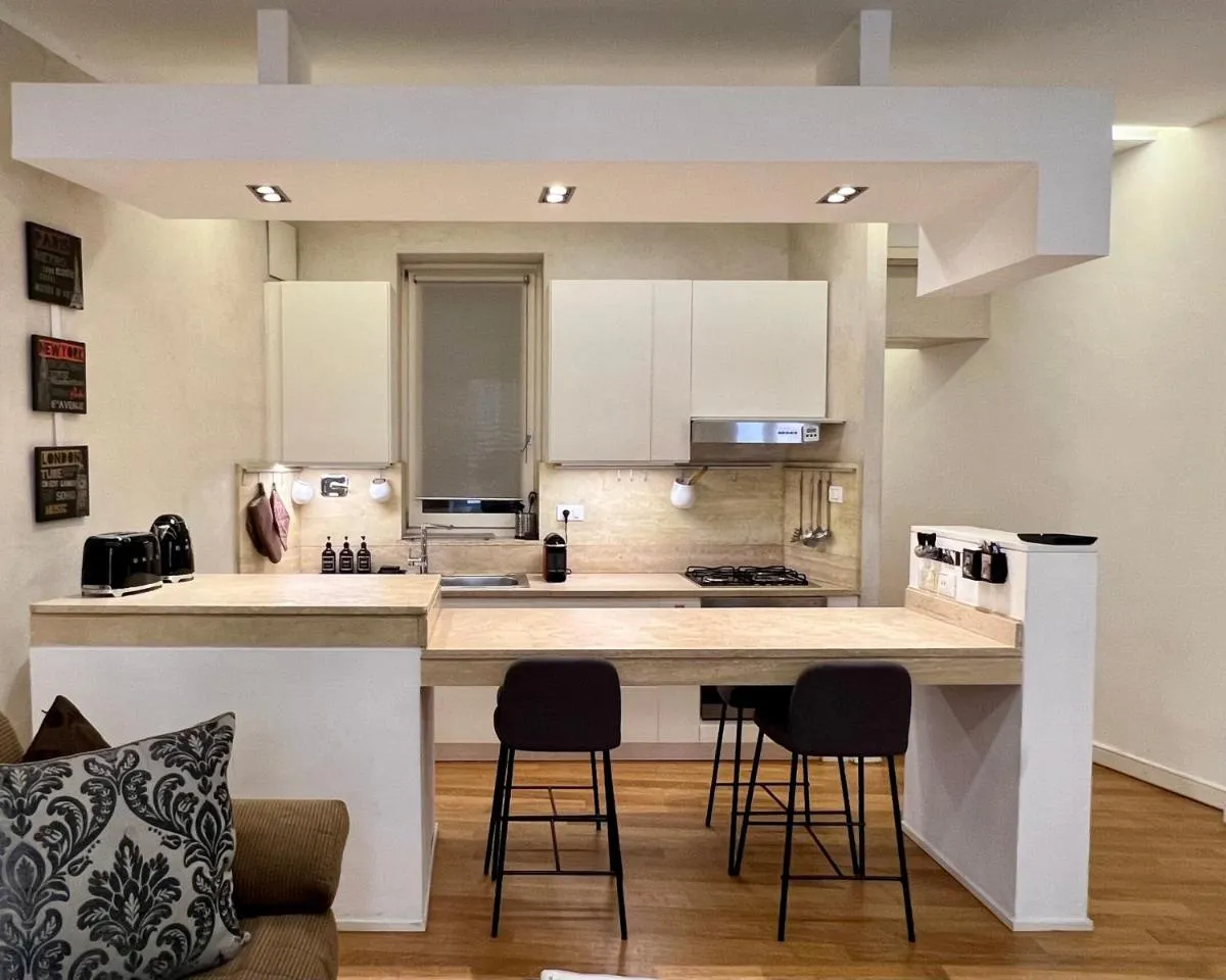 Image 3 of Campo dei Fiori modern apartment with terrace