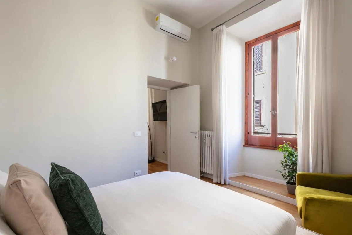 Image 5 of Casa Gracchi