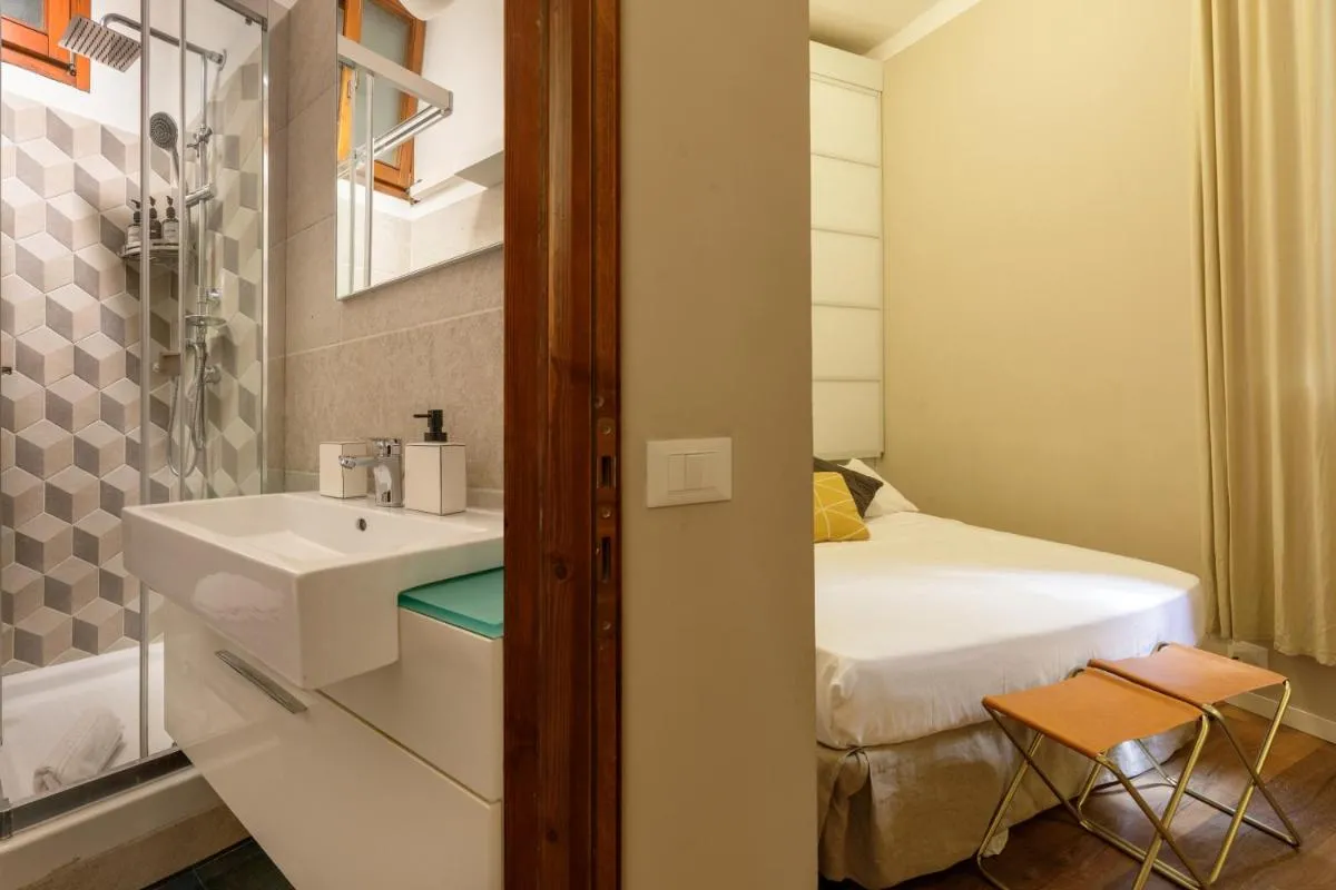 Image 2 of Charme Apartment Campo de’ Fiori
