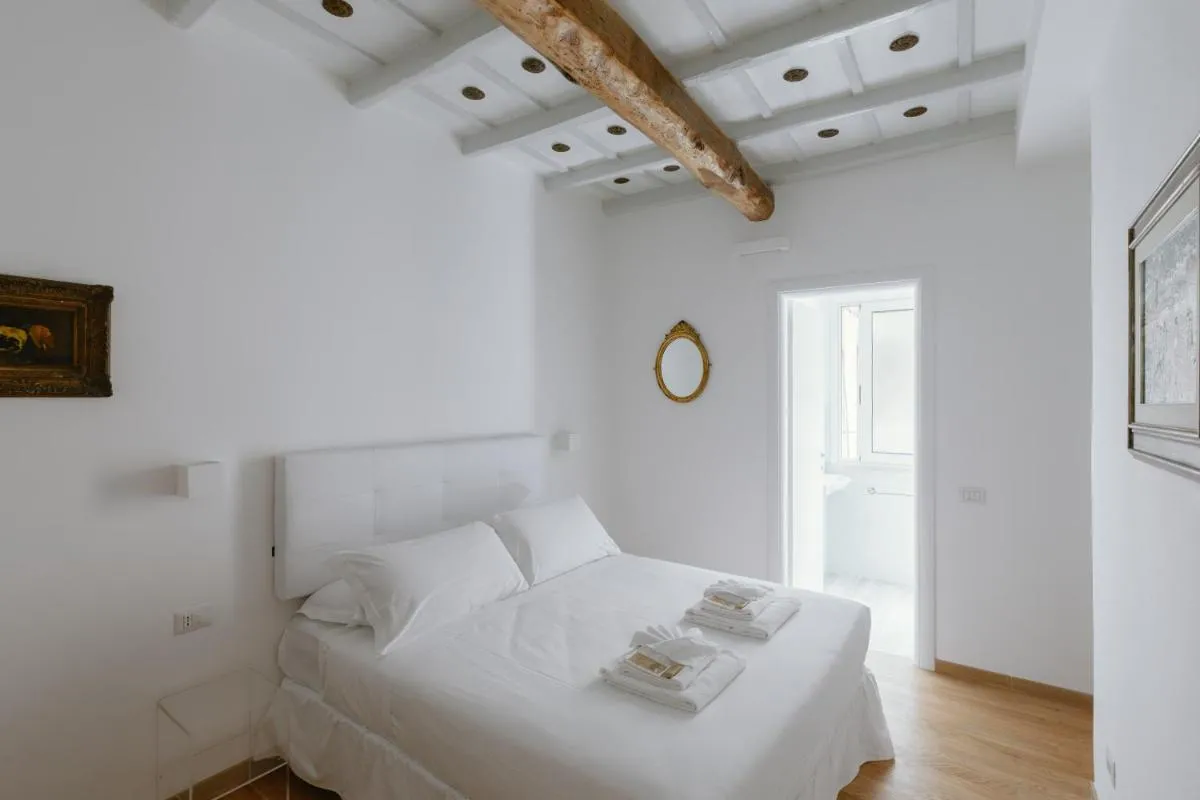 Image 6 of Charming Frattina – 2 bathrooms new apartment