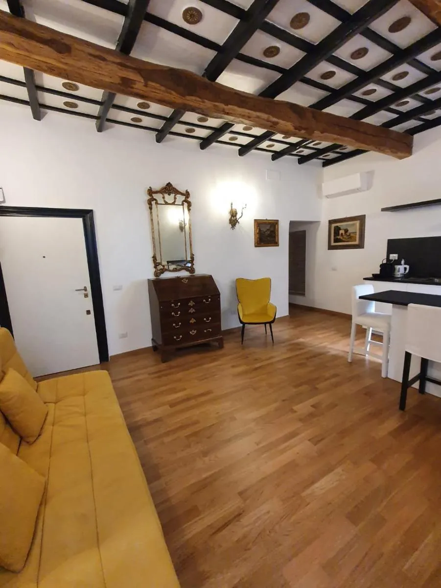 Image 3 of Charming Frattina – 2 bathrooms new apartment