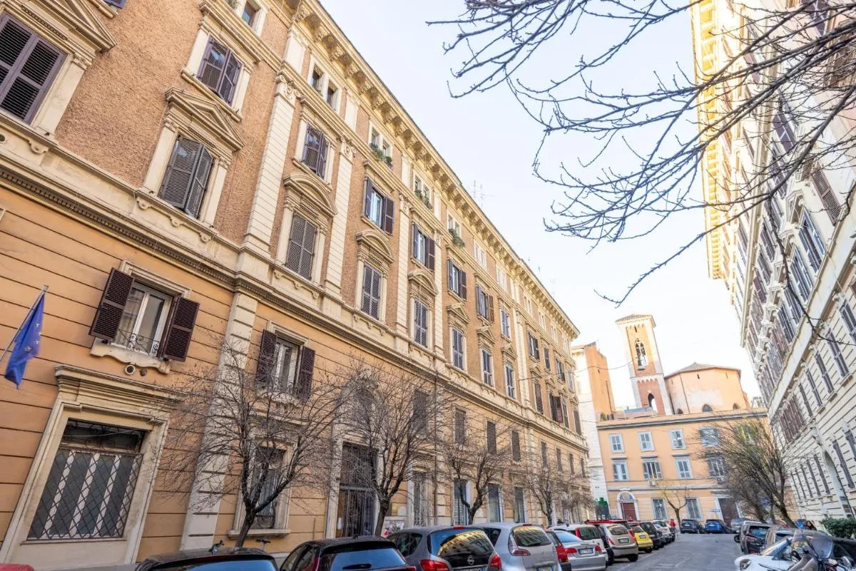Image 4 of Charming Vatican Apartment