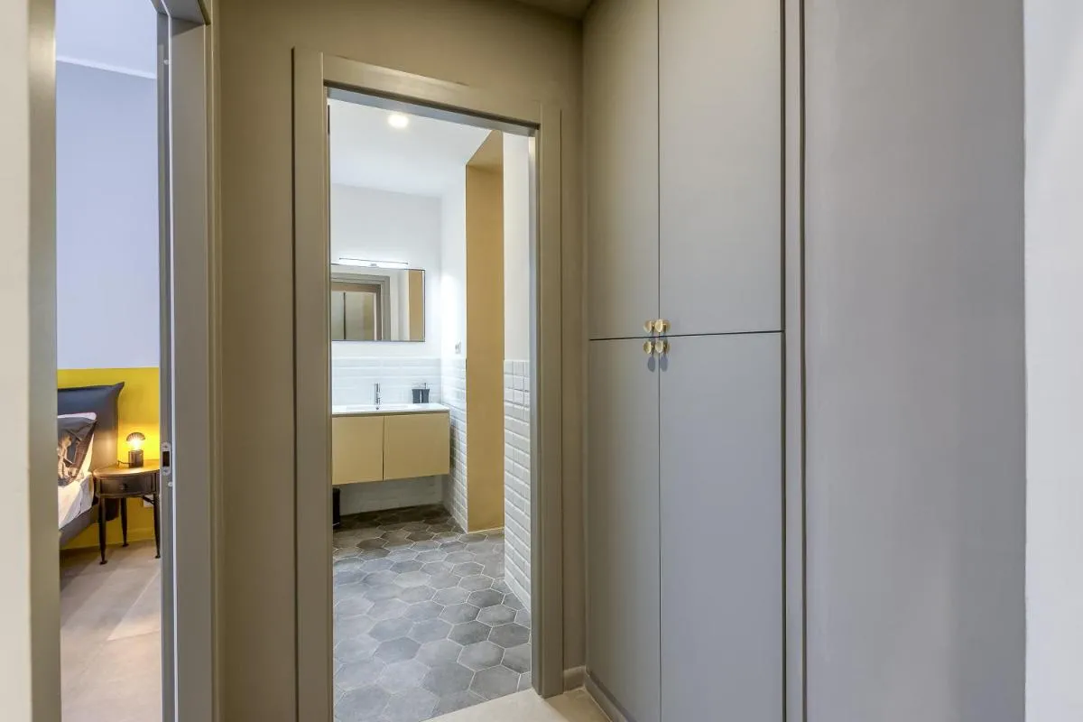 Image 2 of Clausim Domus: new brightful flat next to the Vatican