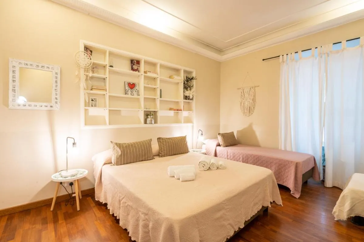 Image 6 of Colosseo Ohana Suite intero appartamento open space