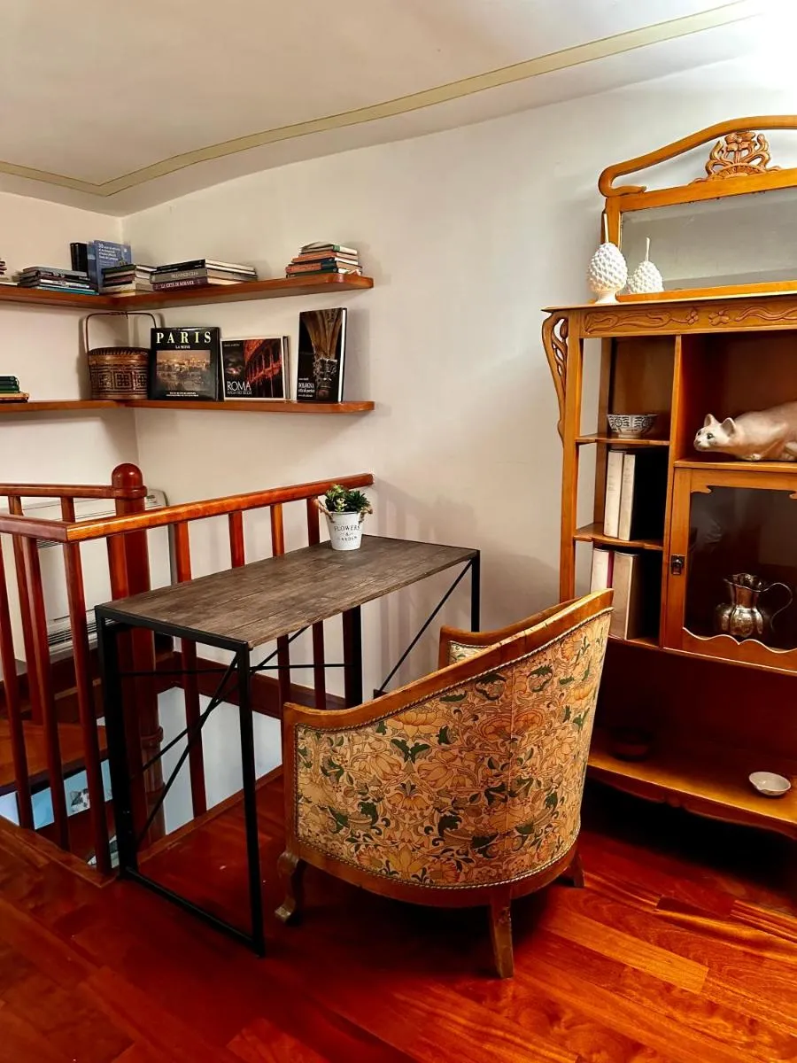 Image 4 of Colosseum Luxury Apartment