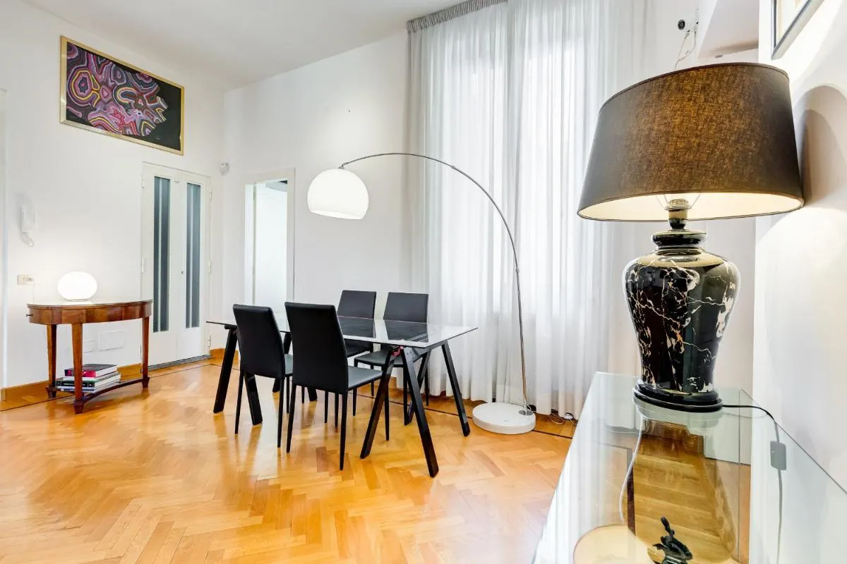Image 3 of Colosseum Terrace Apartment