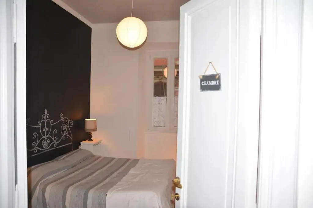 Image of Cosy Apartment – 5 Minutes Walk from Colosseum