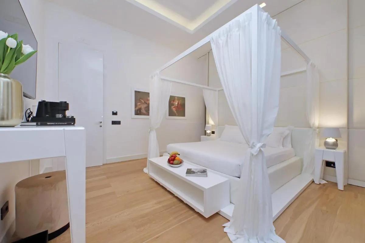Image 2 of Domus Aurea Luxury Suites
