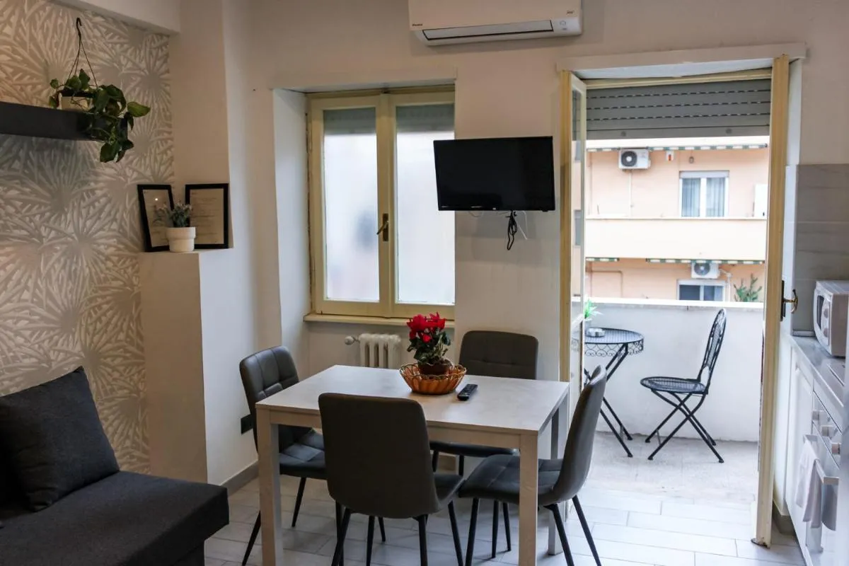 Image 2 of Domus Marconi Roma