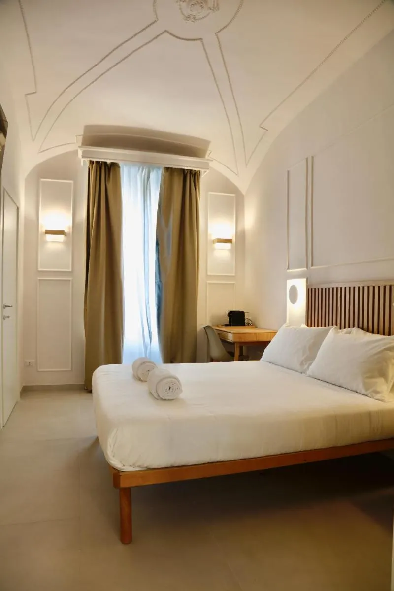 Image 4 of Domus Maxima – Rome Suite & Rooms