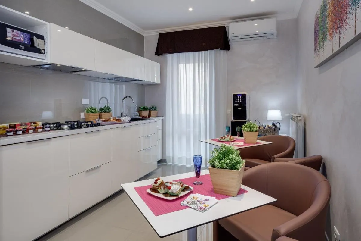 Image 3 of Dreamsrome Suites
