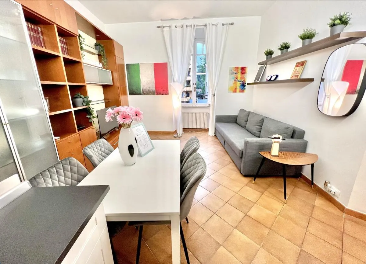 Image 3 of ETERNA Trastevere Apartment