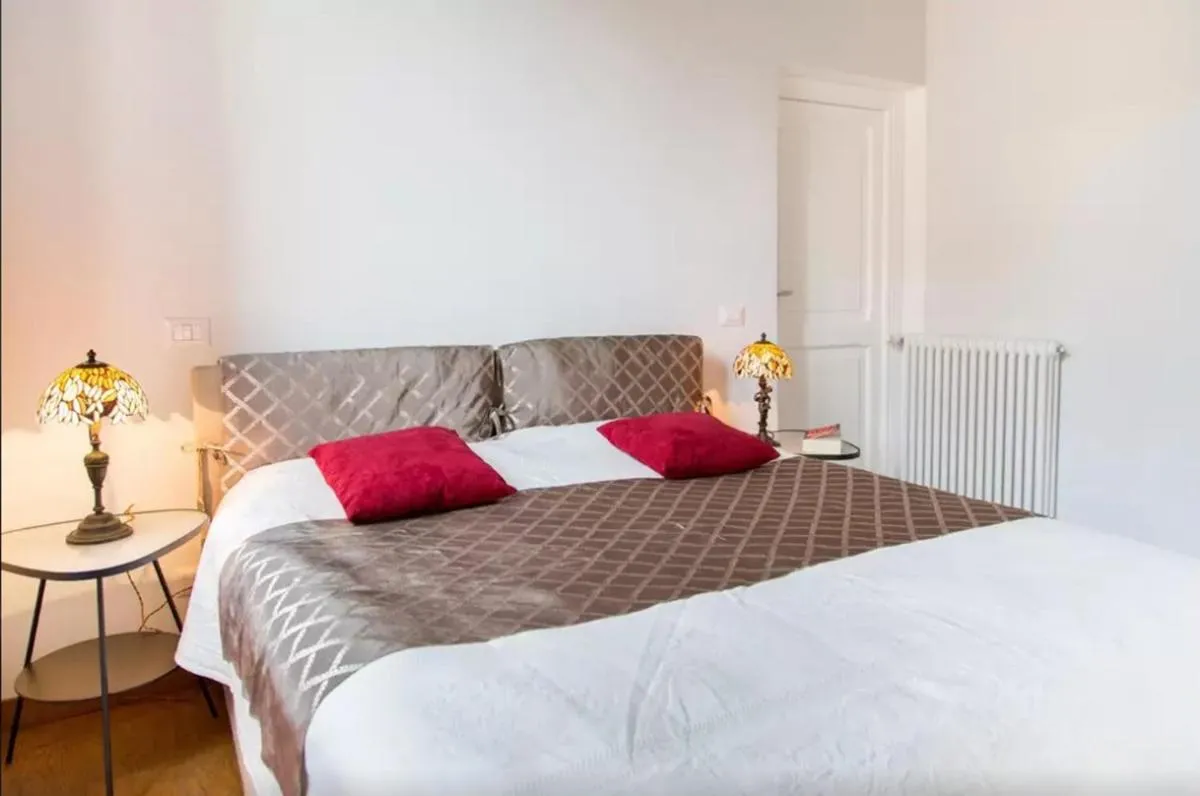 Image 5 of Elegant apartment near the Vatican and Piazza Navona