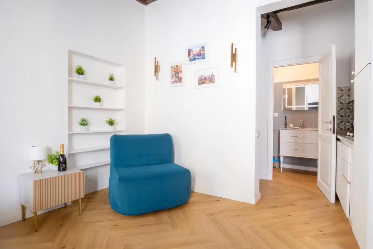 Image 3 of Elegantis Trevi Suite Apartment