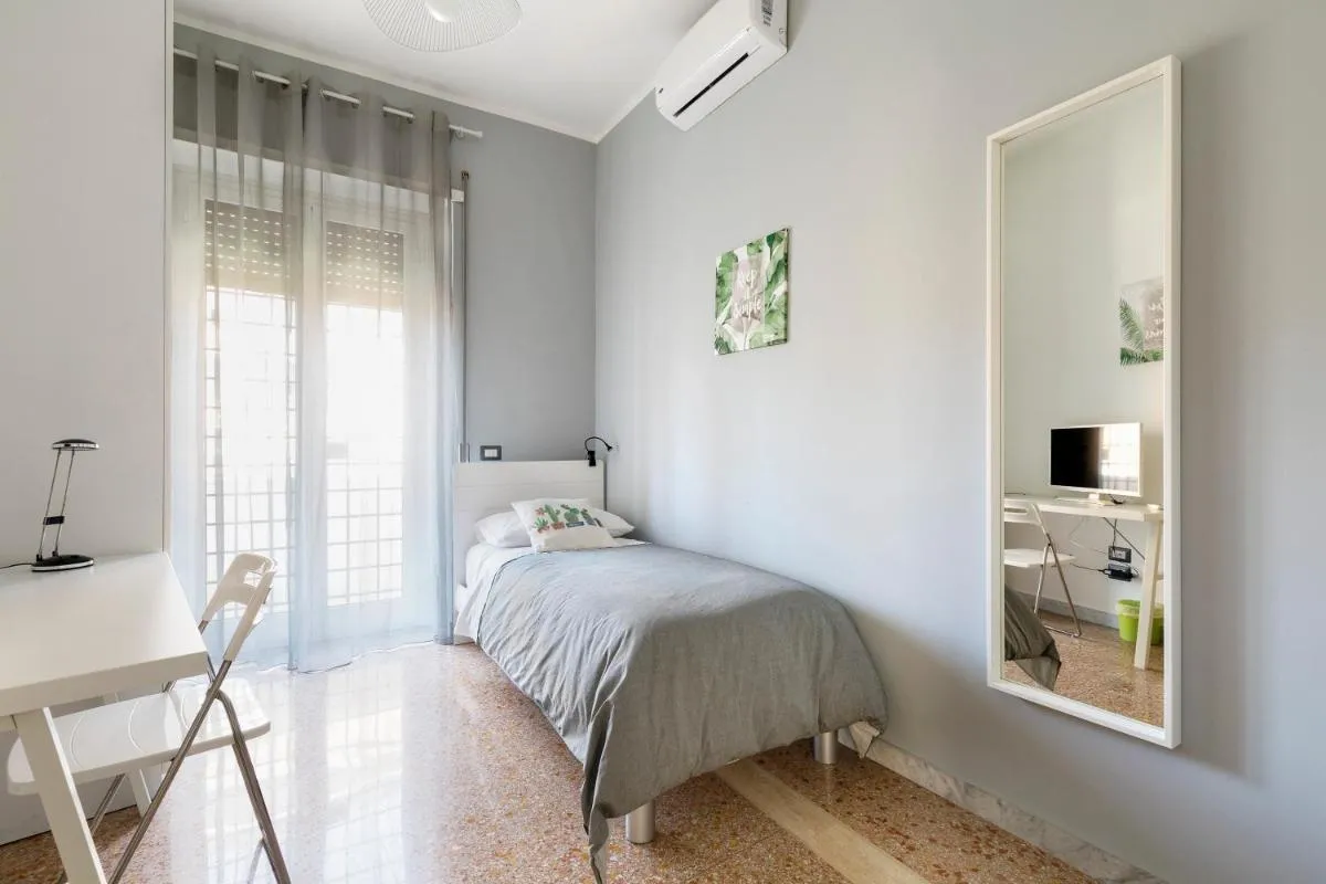 Image 1 of Enjoy Porta Furba
