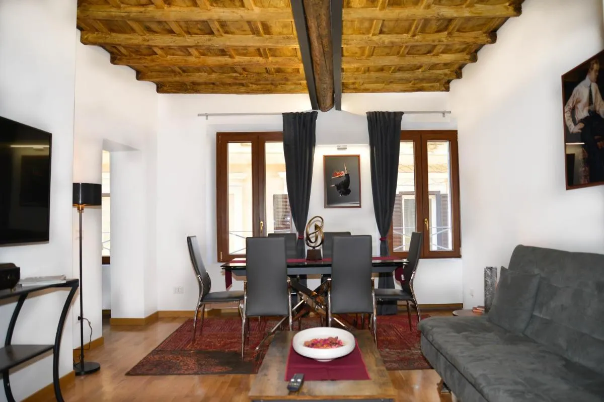 Image 2 of Fidia Palace Marco Aurelio’s apartment Colosseo