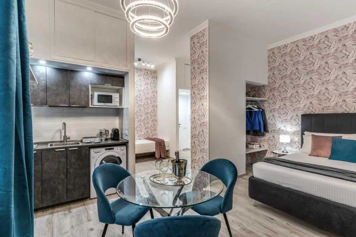 Image 3 of Flaminio Royal Apartment