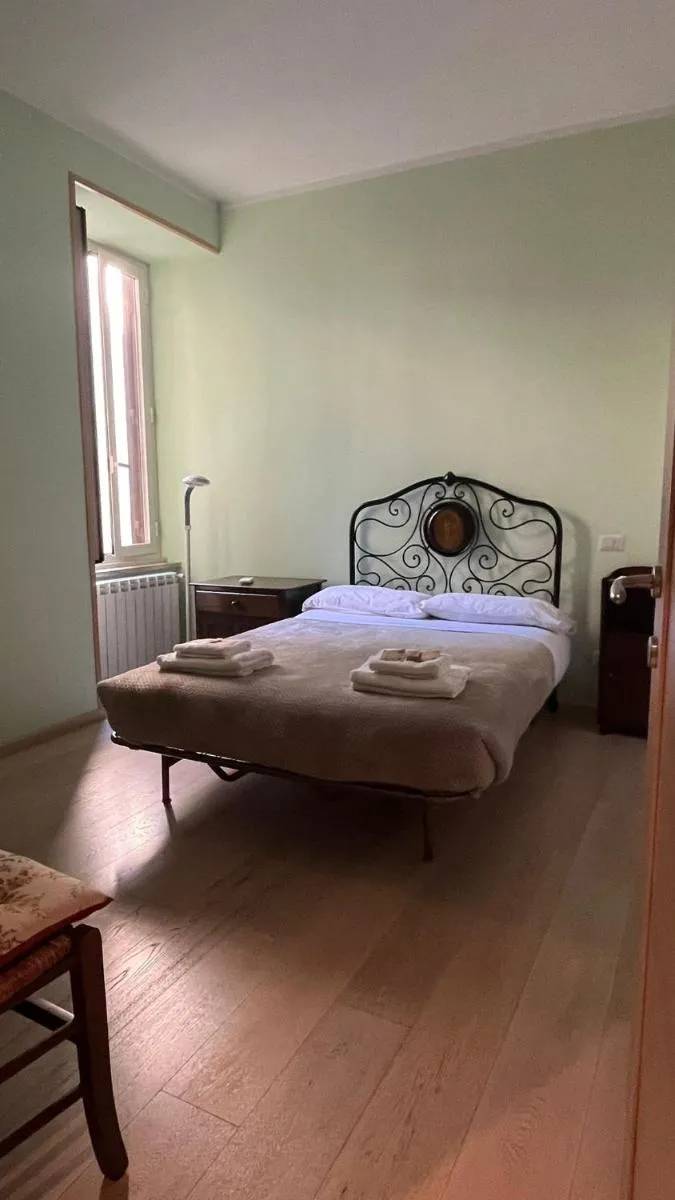 Image 5 of Flat Central Rome 75 sqm Sleeps 4 Popehs
