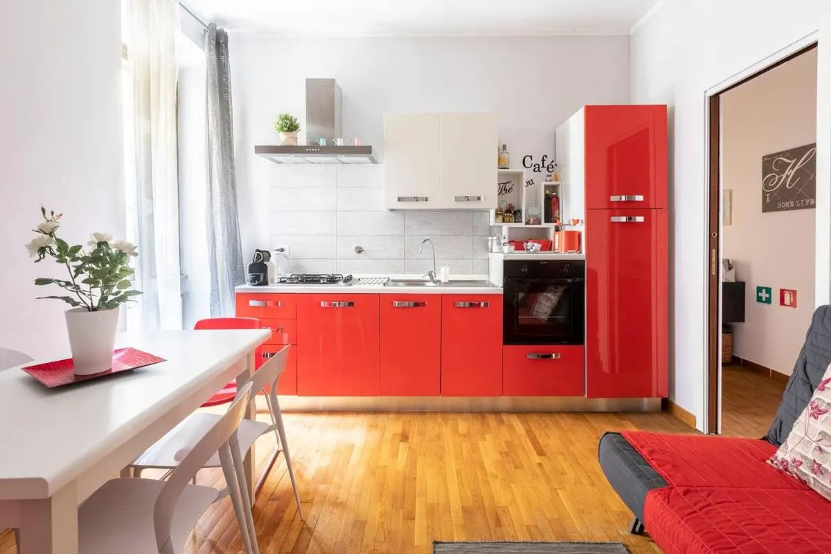 Image 2 of Florje House