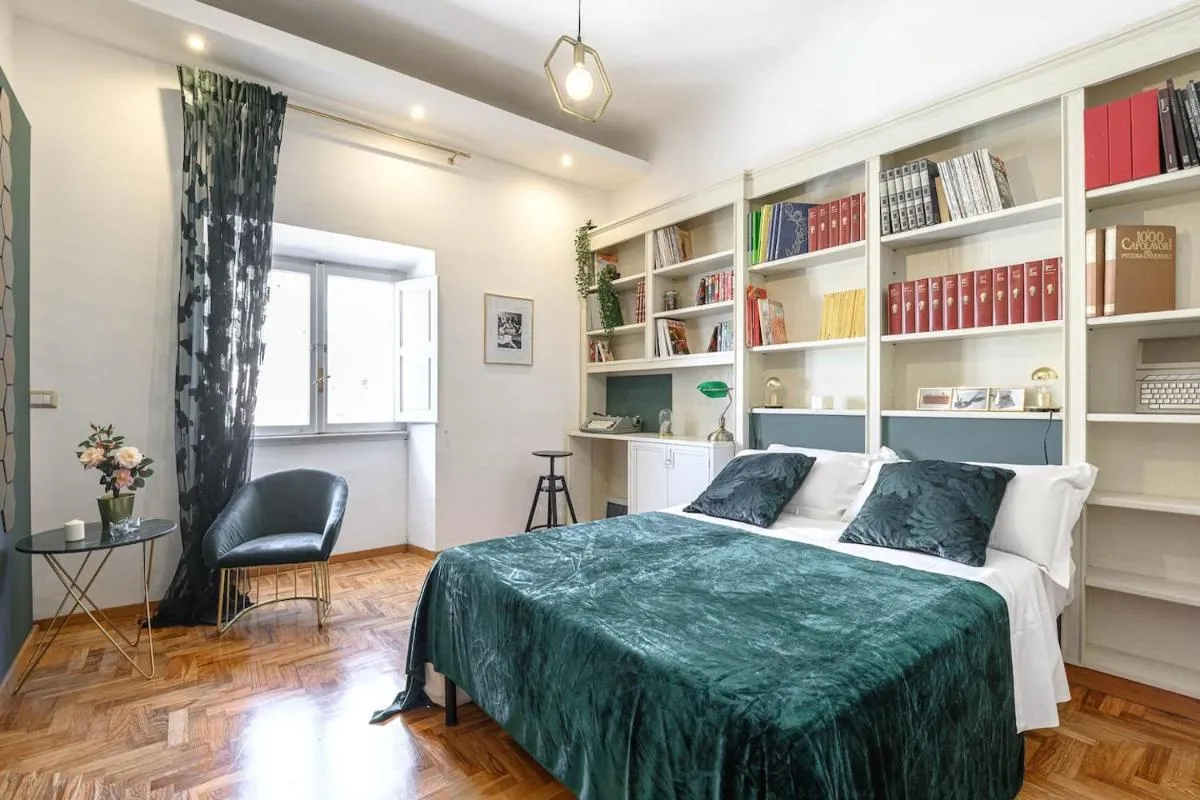 Image 1 of GLAM 50 – Exlusive Penthouse in the Heart of Rome