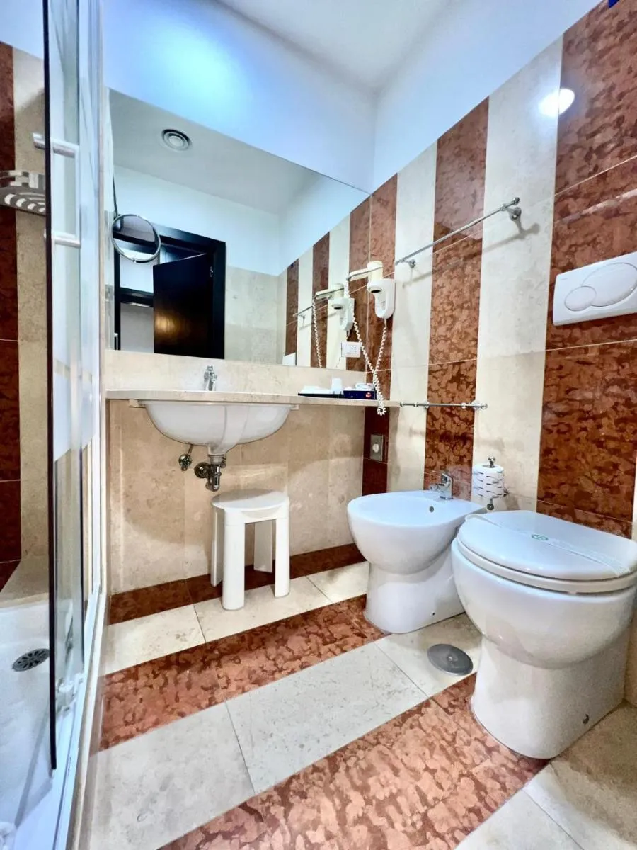 Image 4 of Guest House della Valle Roma