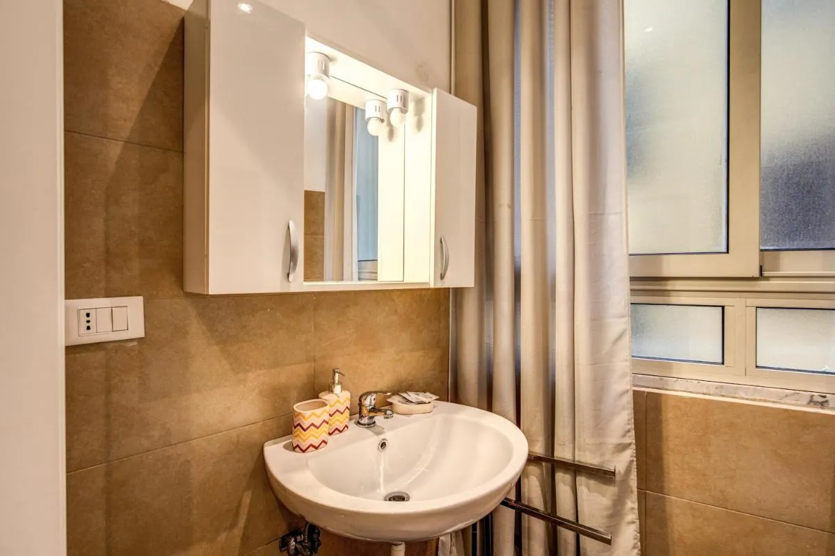 Image 2 of GuestHouse o Affittacamere La civetta di Trastevere