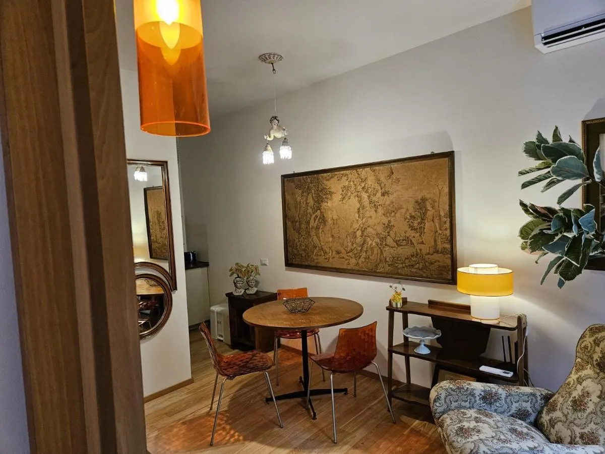 Image 2 of Home Rome Borsieri