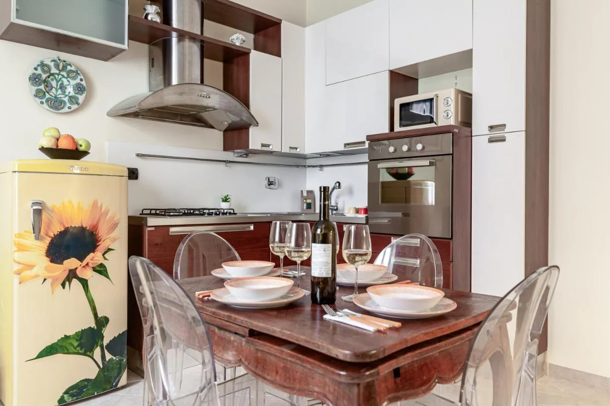 Image 3 of Hostly-Volturno Suite Apartment-Center of Rome