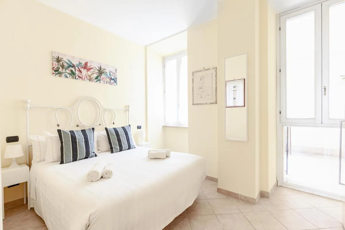 Image 6 of Hostly-Volturno Suite Apartment-Center of Rome