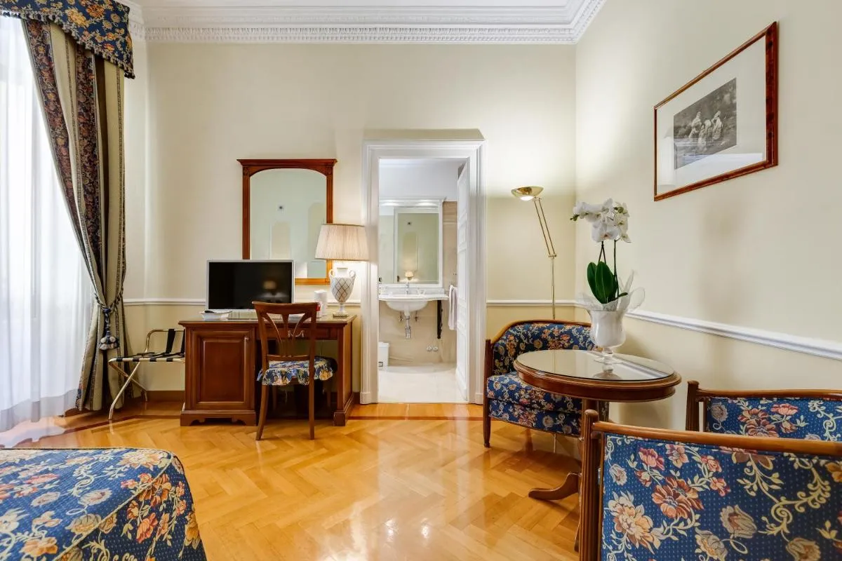 Image 4 of Hotel Cellini