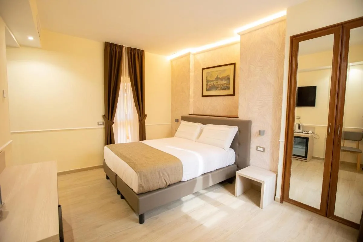 Image 1 of Hotel Maximus