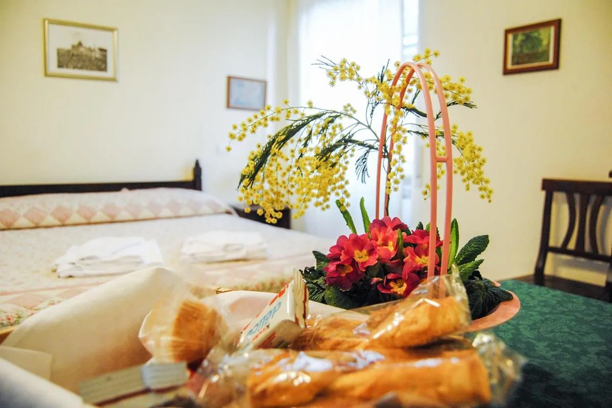 Image 3 of Ianus Guest House