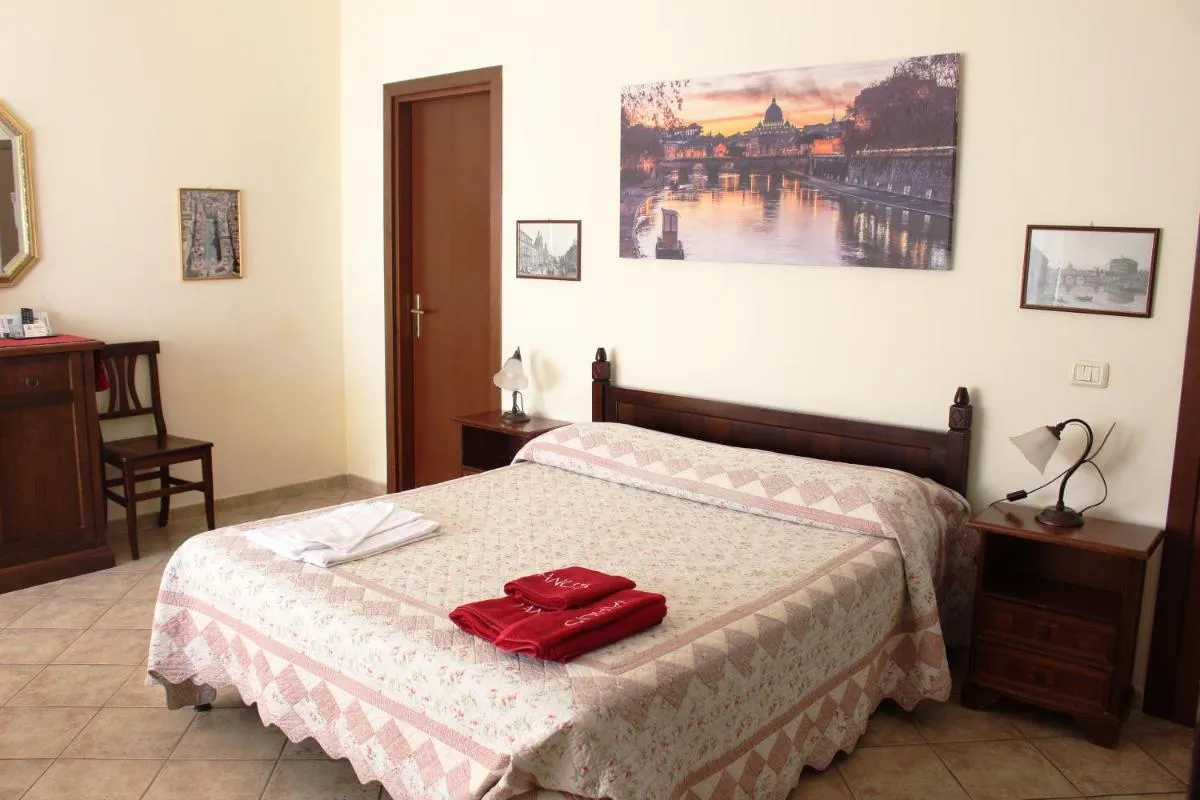 Image 1 of Ianus Guest House