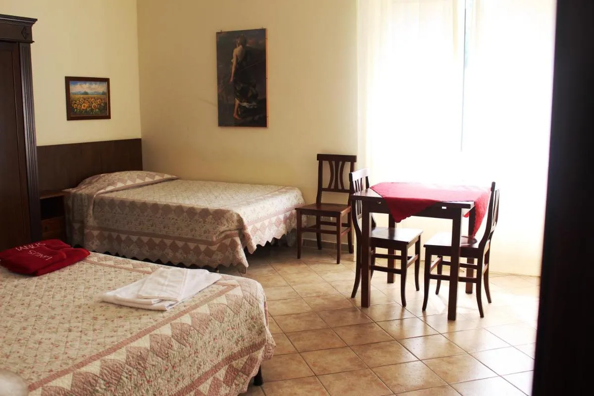 Image 6 of Ianus Guest House