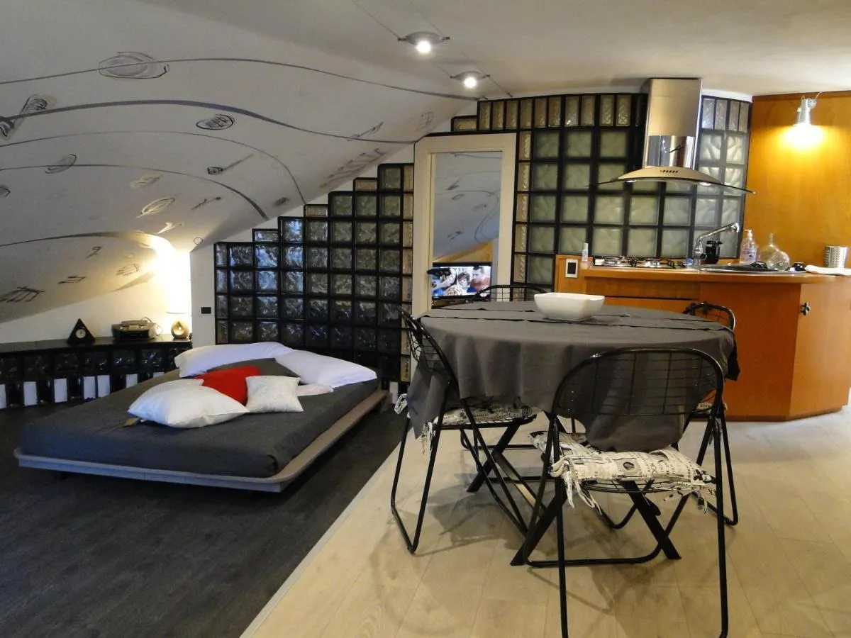 Image 1 of Jazz Style Home