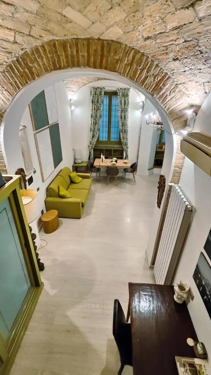 Image 4 of LOFT49