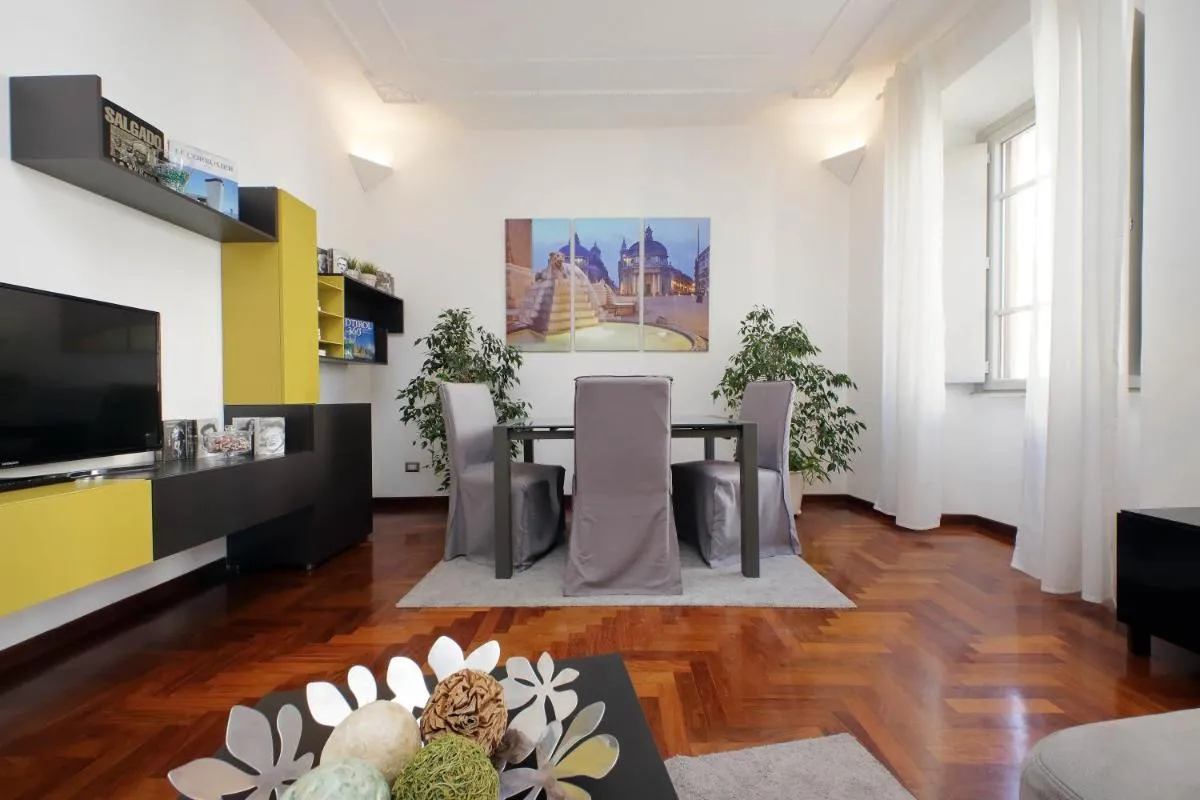 Image 4 of LUXURY APARTMENT VATICANO-S’PETER BASILICA – NETFLIX Wifi – AirCond